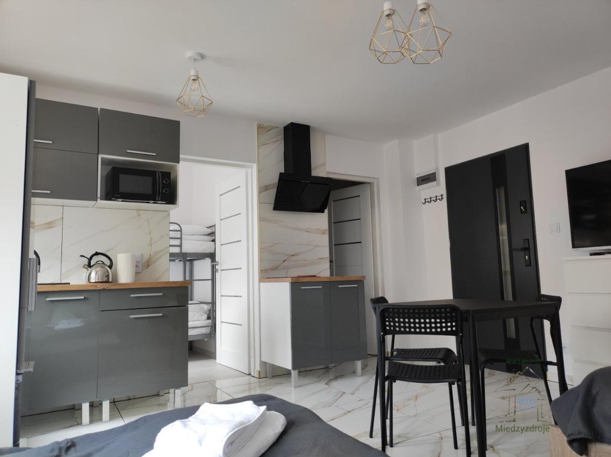 Nowe Apartamenty Na Swiatowida Vito Apartments "Centrum"Molo 5 Min Spacerem" Мендзиздрое Екстериор снимка